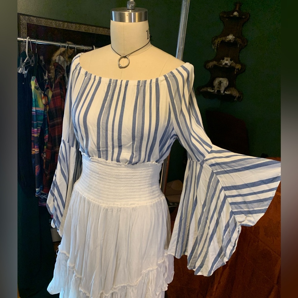 Fever Beachy Summer or Pirate Wench Boho Blouse
